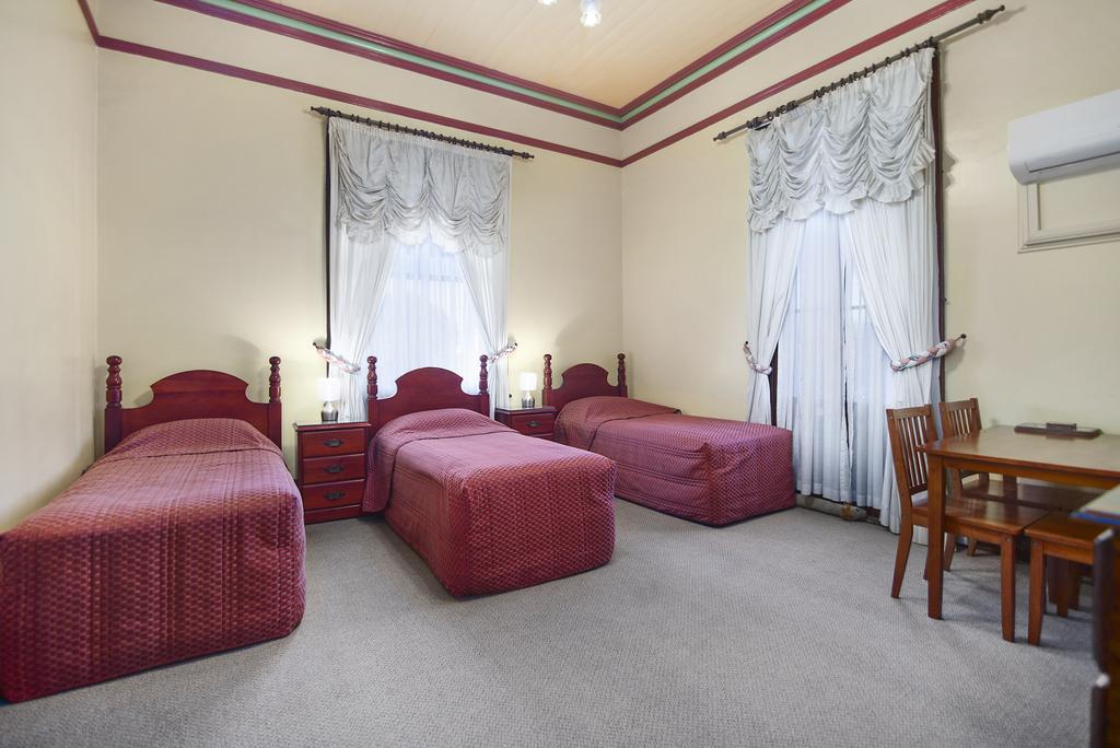 Warwick Settlers Inn Luaran gambar